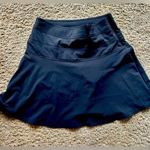 Athleta skirt with shorts